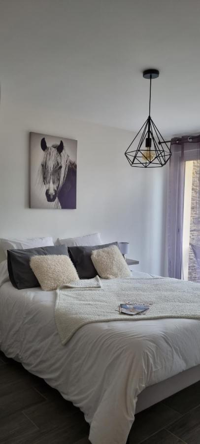 La Bergerie Du Mesnil Bed and Breakfast Livry  Buitenkant foto